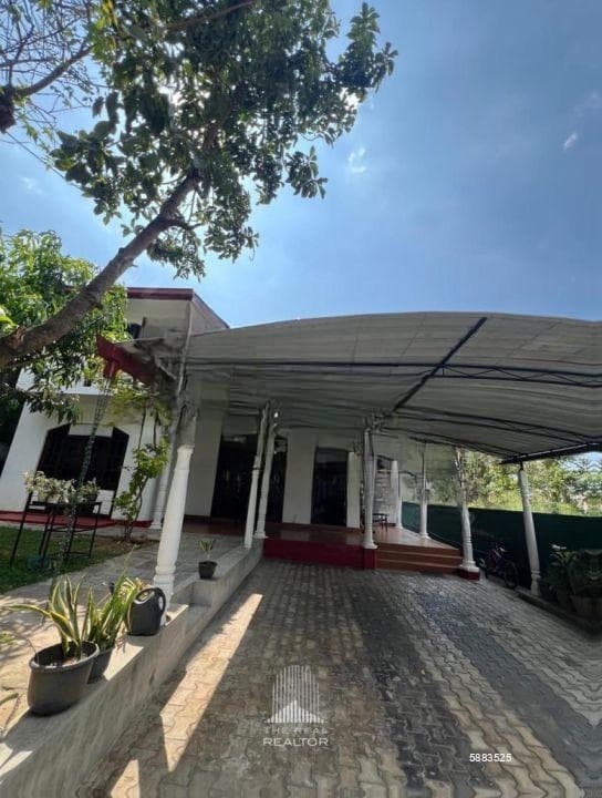 House for Sale on Gammana Road, Maharagama (HSSH114)