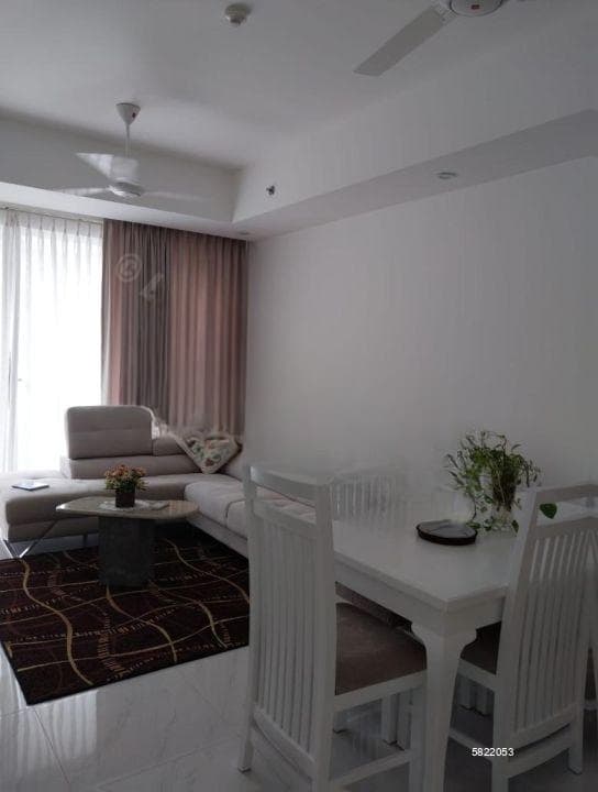Twin Peaks/Ocean & Lake views/furnished/03beds/for sale in Colombo-02