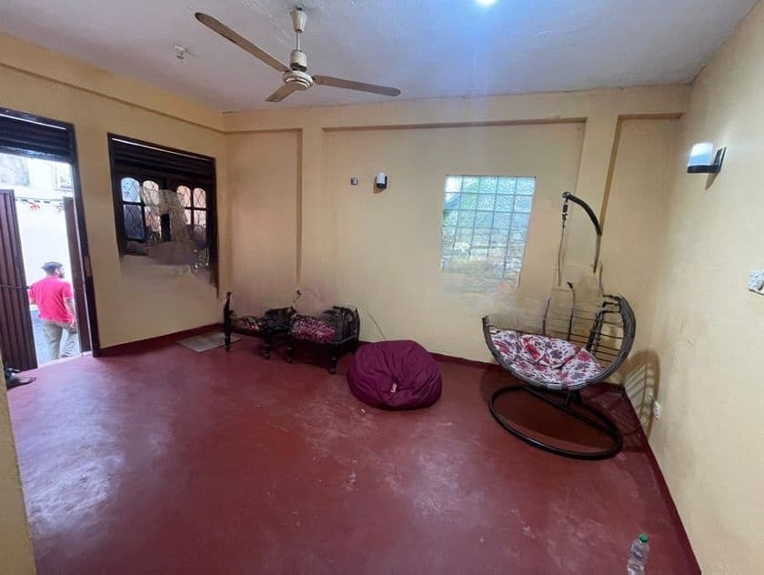 Single Storey House For Sale In Dehiwela