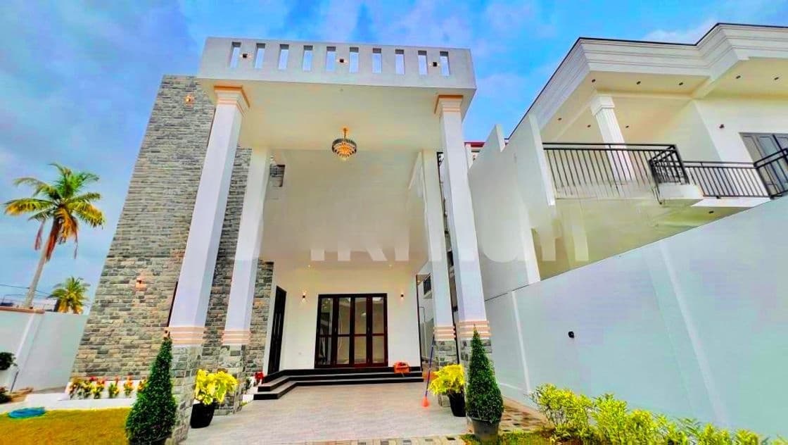 Boxx Modern Design 4 Bed Rooms Luxury House For Sale Negombo