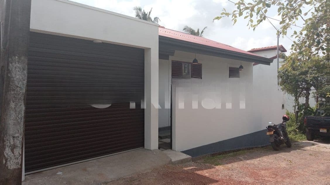 Modern 3-Bedroom Home –Jayaliyagama