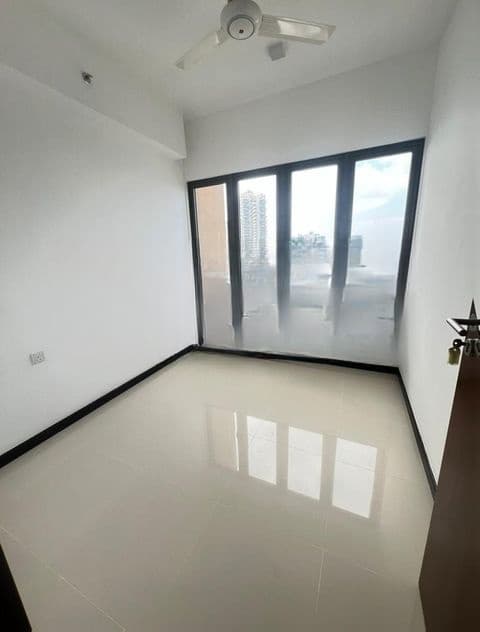 Apartment for SALE at Tri-Zen, Colombo 2