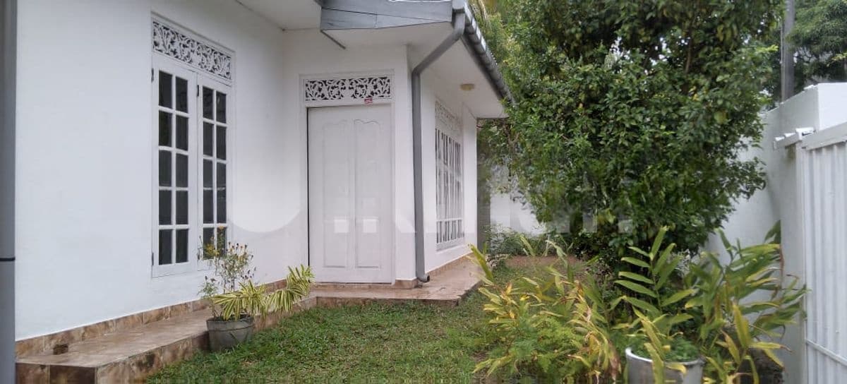 Modern House for Sale in Kottawa