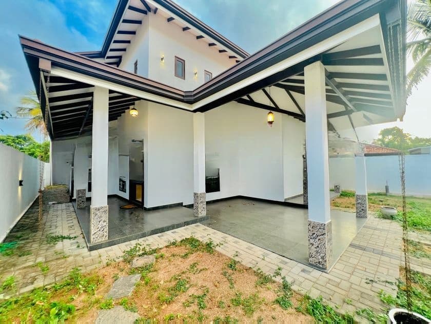 3 Br Single Storey House for Sale Negombo