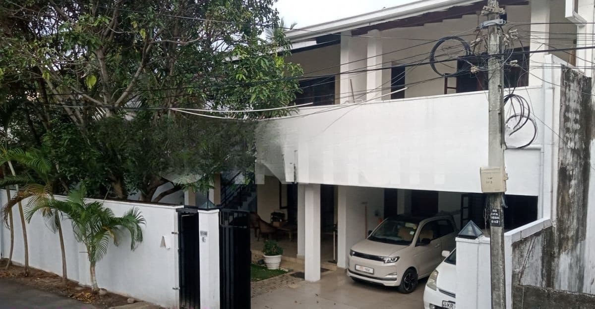 Solid Build House for Sale in Boralesgamuwa