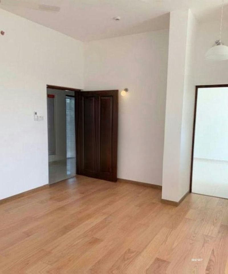 Prime - 03 Bedroom Unfurnished Apartment for Sale in Colombo 08 (A5305)-SOLD