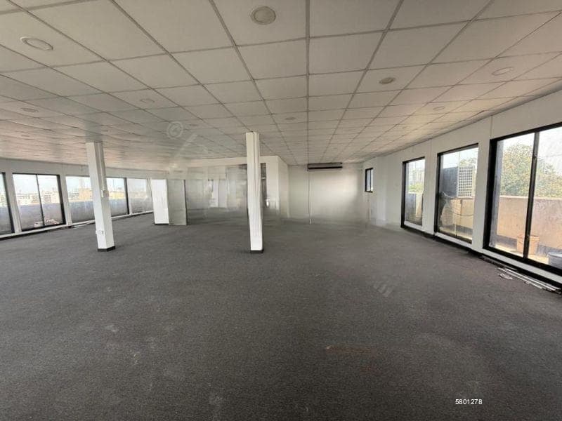 AC Office Space 5000 SqFt Cotta Road Borella Colombo 8 - Lift / Generator
