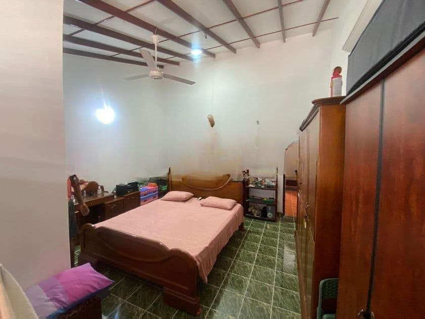 Battaramulla : 5BR (14.5 perches) House for Sale at Jayanthipura