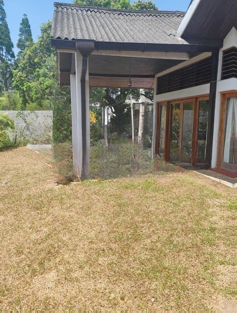Land in Kandy Town Plot 01