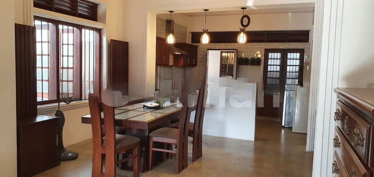 Bungalow for Long Term Rent in Mount Lavinia (#hr2003)