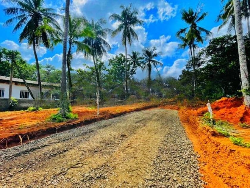 Yakkala Land for Sale