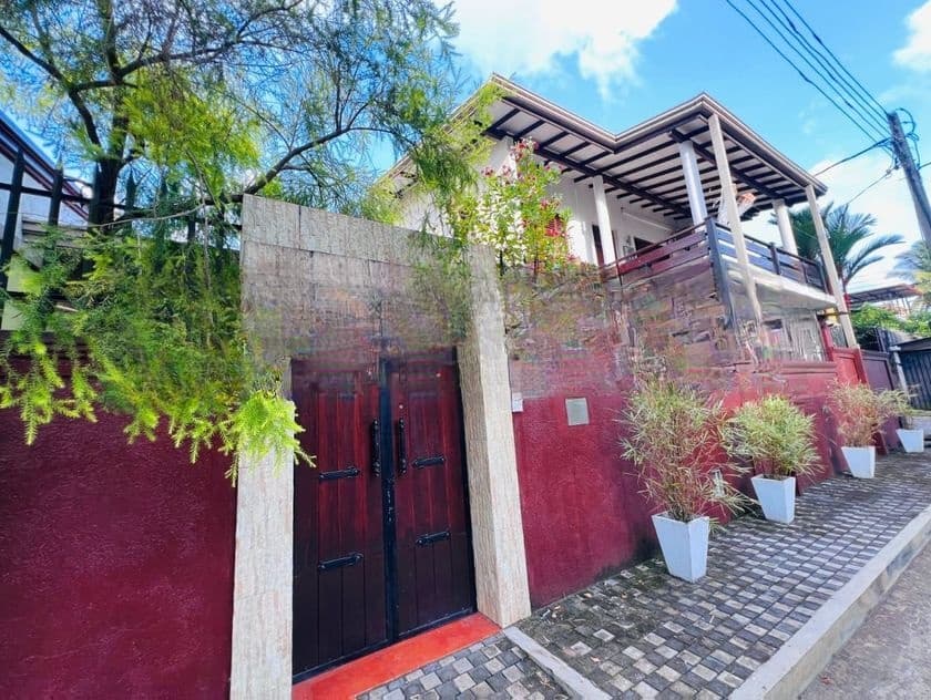 Mordern Two Storied House For Sale in Mattegoda