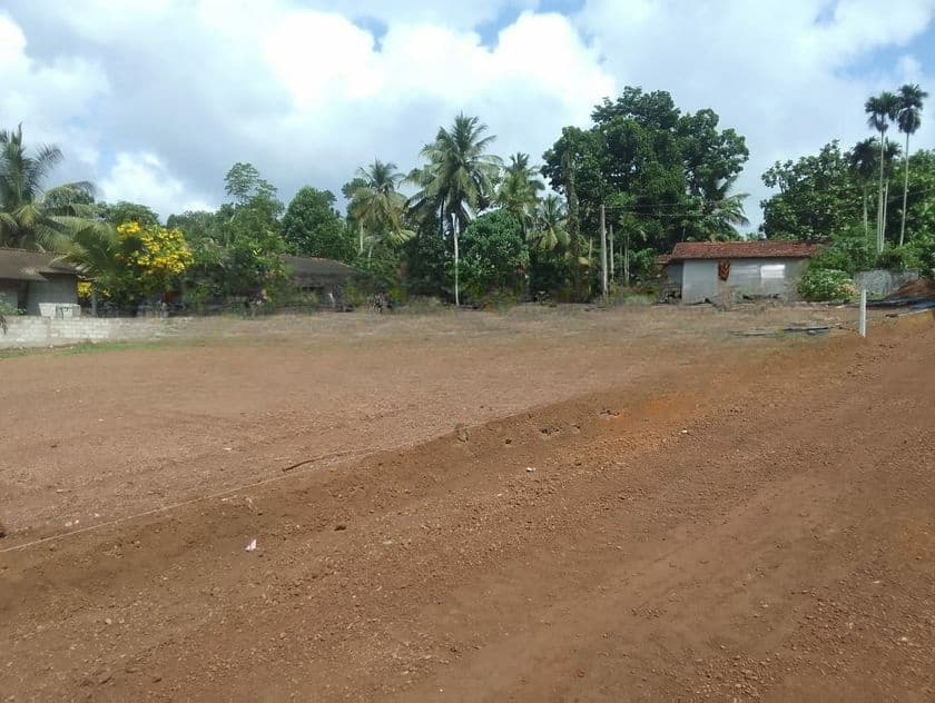 Gampaha, Udugampola Land For Sale Near the 244 Bus Road