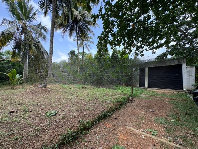 Land for Sale in Piliyandala