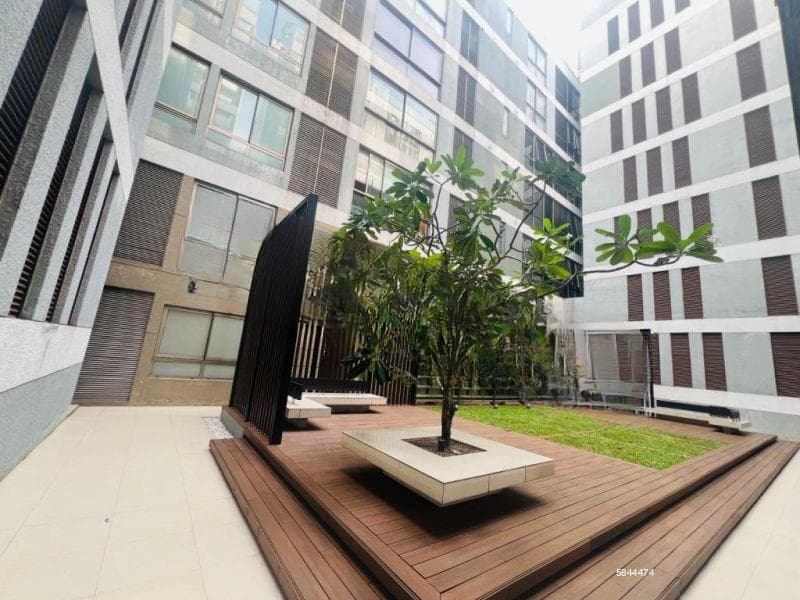 Apartment for Rent - The 7th Sense