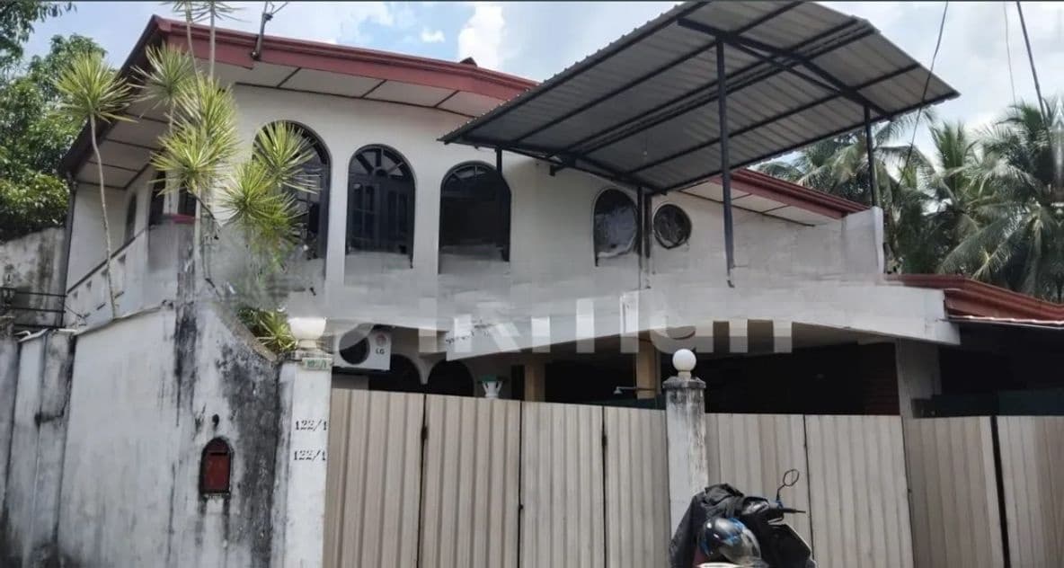 Modern House for Sale in Kadawatha