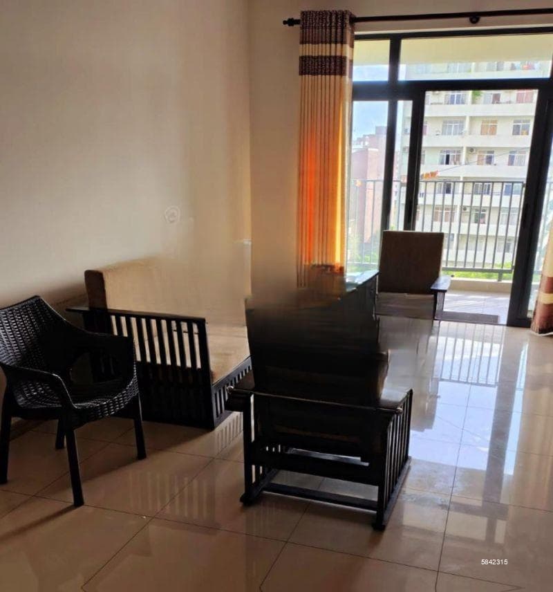 Ref(P-DINA-210)🏙 Luxury Apartment for Sale – Melford Tower LKR 120 Million (Negotiable)