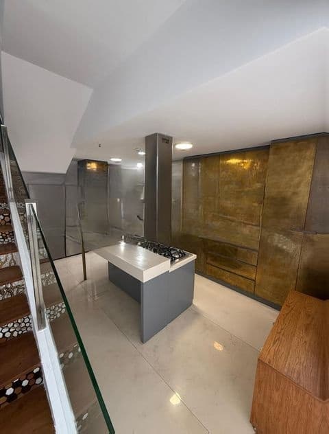 Park Heights Luxury Duplex for Sale – Colombo 5