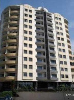 Hyde Park Residency, Luxury 3 Bed Rooms Apartment For Rent