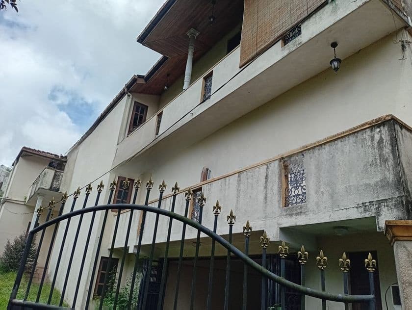 Luxury House for Sale in Battaramulla