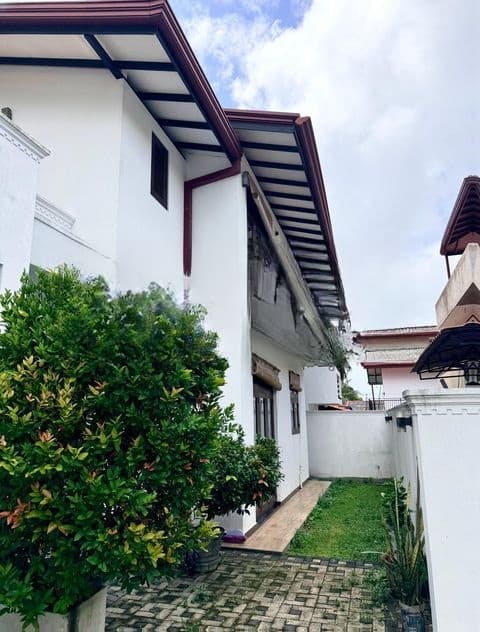 Elegance House for sale Athurugiriya