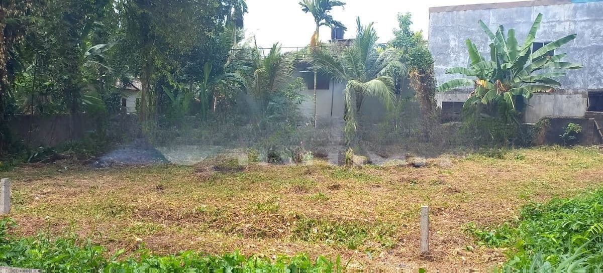 Kadawatha Land for Sale