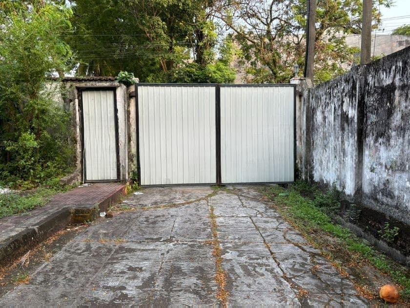 24P super Bare land for sale colombo 5