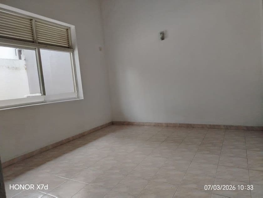 තට්ටු දෙකේ ගෙදර Kottawa Highway 6 Rooms