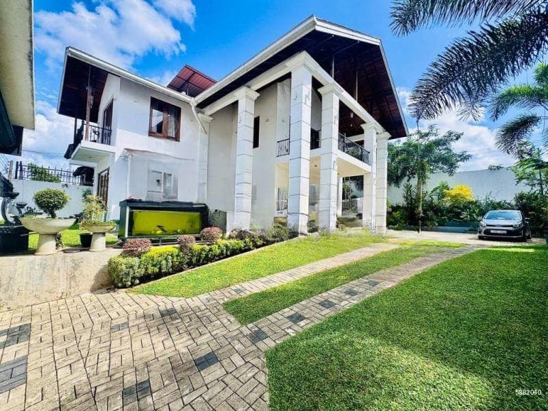 (SE1553)🏡✨ Luxury 4-Bedroom House for Sale – Thalawathugoda, Hokandara Road ✨🏡