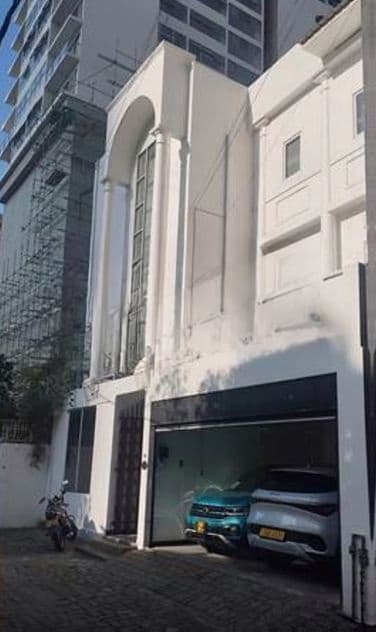Commercial property for sale in Colombo 3