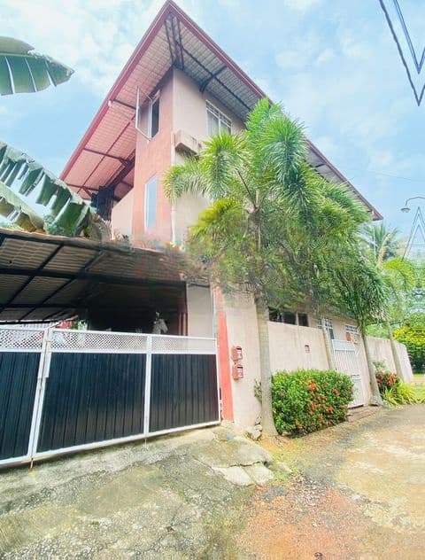 House for Sale in Enderamulla, Wattala (C7-7188)