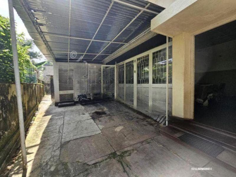 Wellawatta - Colombo 06 - 16 Perches Land with House or Sale | KO-770