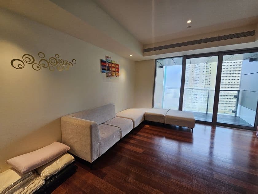 Cinnamon Life - 02 Bedroom Apartment for Rent in Colombo (A2613)