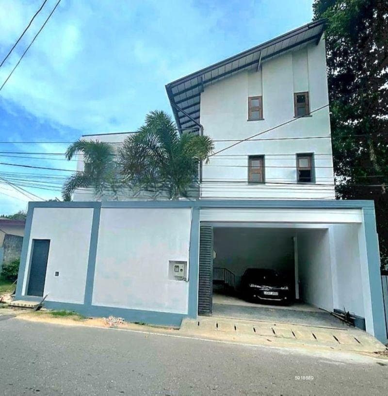 Almost Brand New 3 Story House