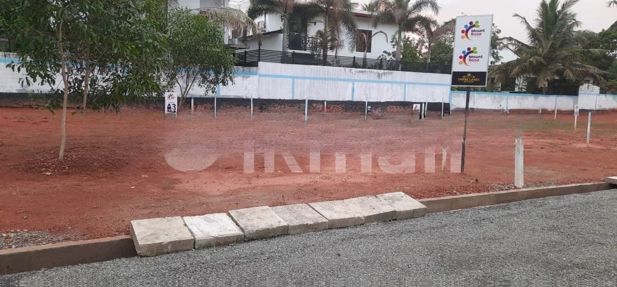 Peaceful Area Superior land for sale in Ja Ela Near Christ King College