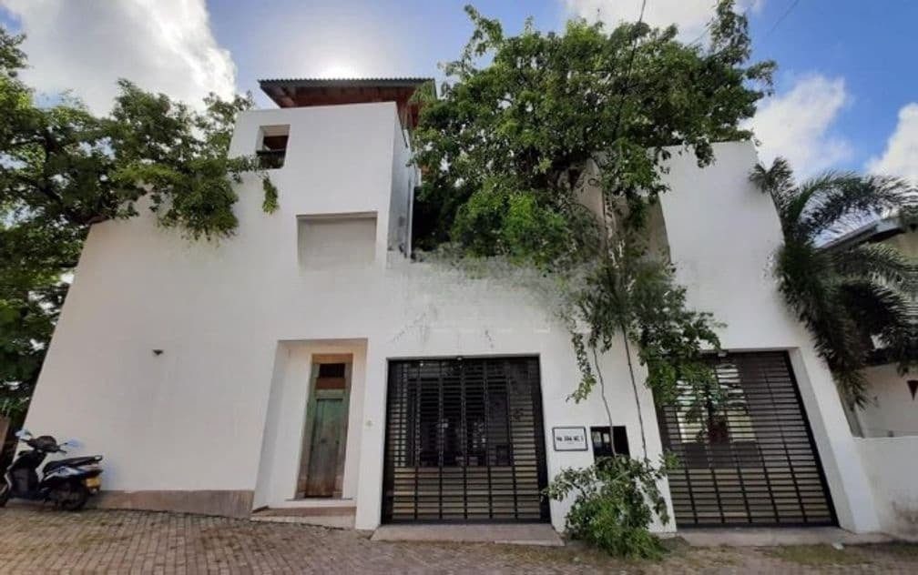 Luxury House For Sale In Nugegoda