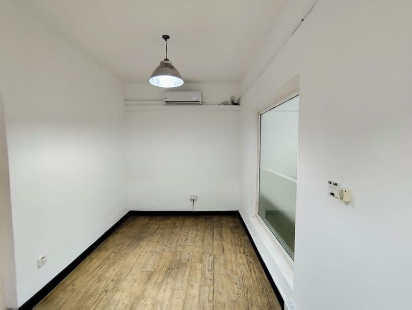 Commercial Building for Sale in Colombo 05