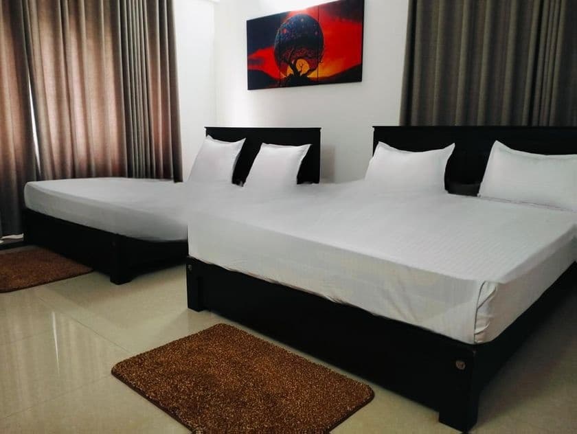 Colombo 03 : 8 A/C BR Fully furnished Luxury Hotel for Rent