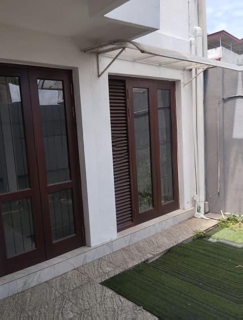 Battaramulla Koswatta Two Storey Luxury House for Sale