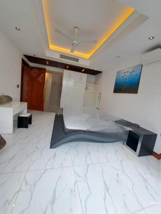 Ultra-Luxury 4 Bedroom Mansion for Rent – Colombo 03 | LKR 1.9 Million / Month (EM155RK)