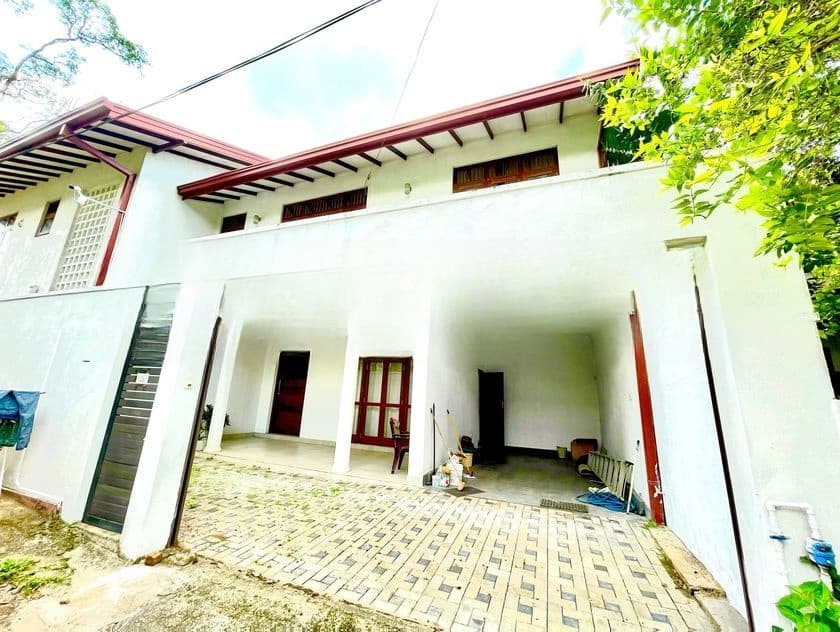 Luxury Two-Story House for Sale – Bokundara Junction
