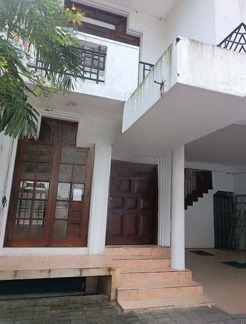 COMMERCIAL PROPERTY OFFICE PURPOSE RESIDENT FOR RENT COLOMBO 7 SA2735