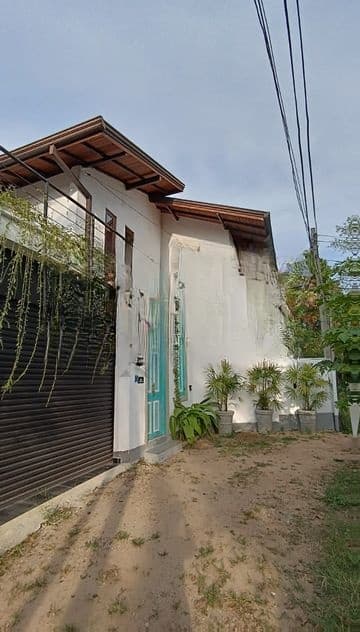 House for Sale - Boralesgamuwa
