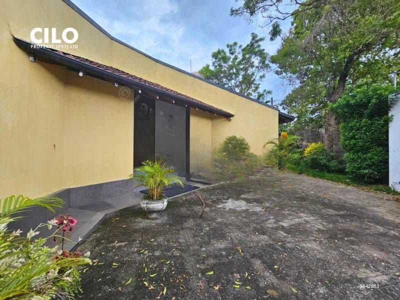 5BR | 3WR | 2-Story House for Sale – Dewala Road, Nugegoda