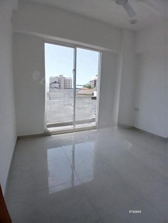 ▪️Lester Unfurnished Apartment▪️For Sale▪️Colombo 04▪️(NK10740)