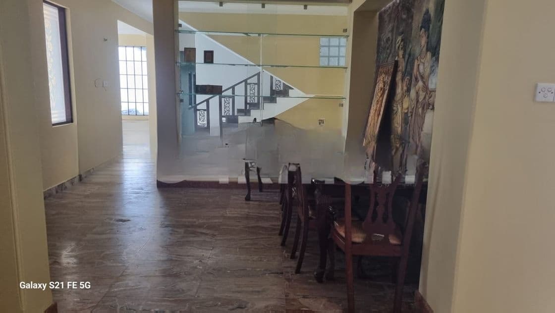 OFFICE STAFFS OR BOARDING SPACE FOR RENT COLOMBO 8 CH2427