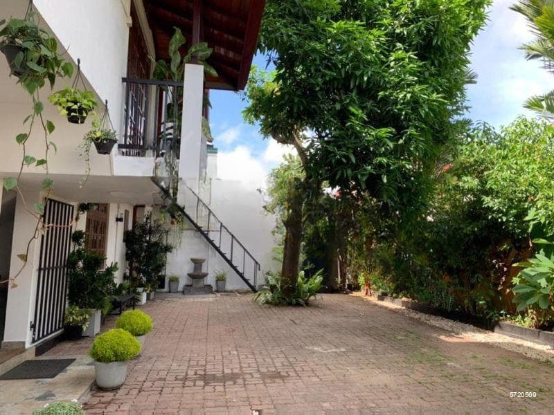 House for Sale - Colombo 05 | LKR 300,000,000