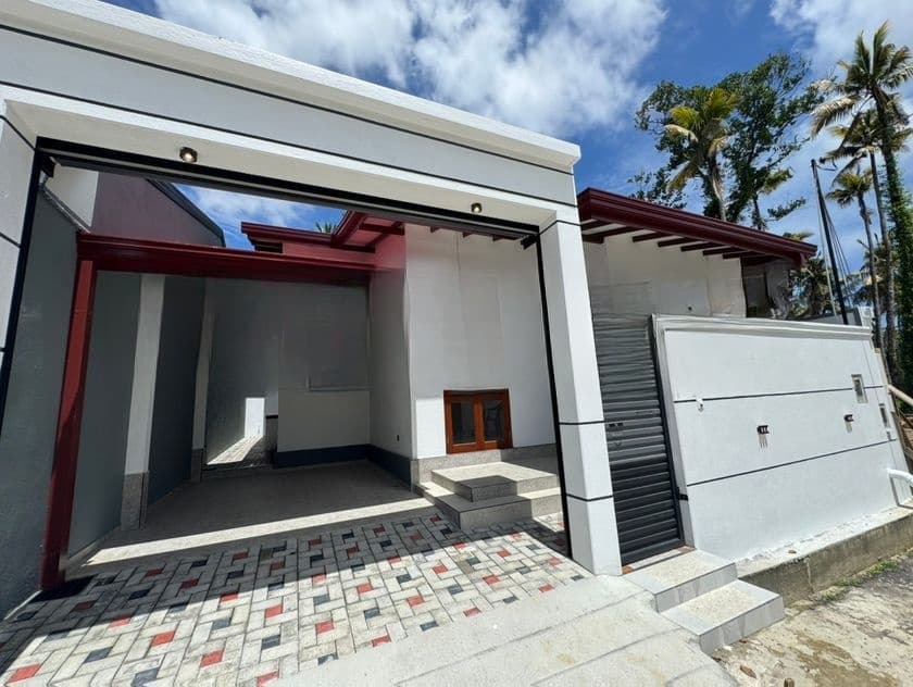 Gated Community Brand New House for Sale in Piliyandala