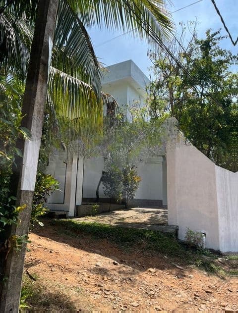 Modern Luxury 2 Storied House From Homagama Kiriwaththuduwa