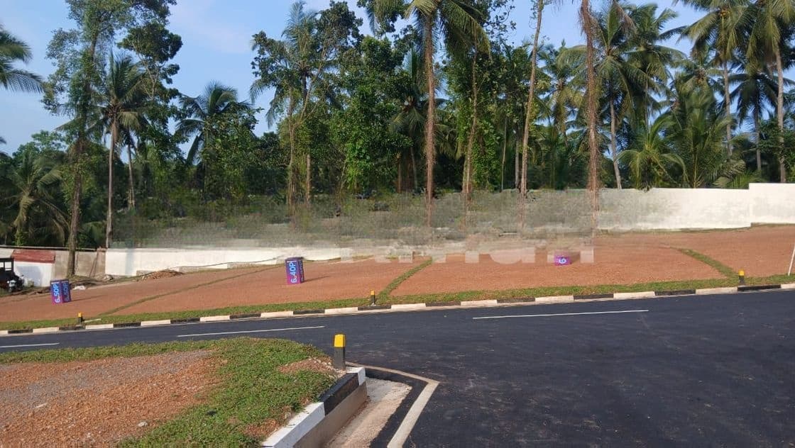 Land for Sale Today Kadawatha, Kirillawala